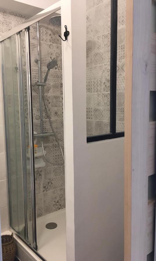 Studio Face A La Mer Apartment Ploemeur Bagian luar foto