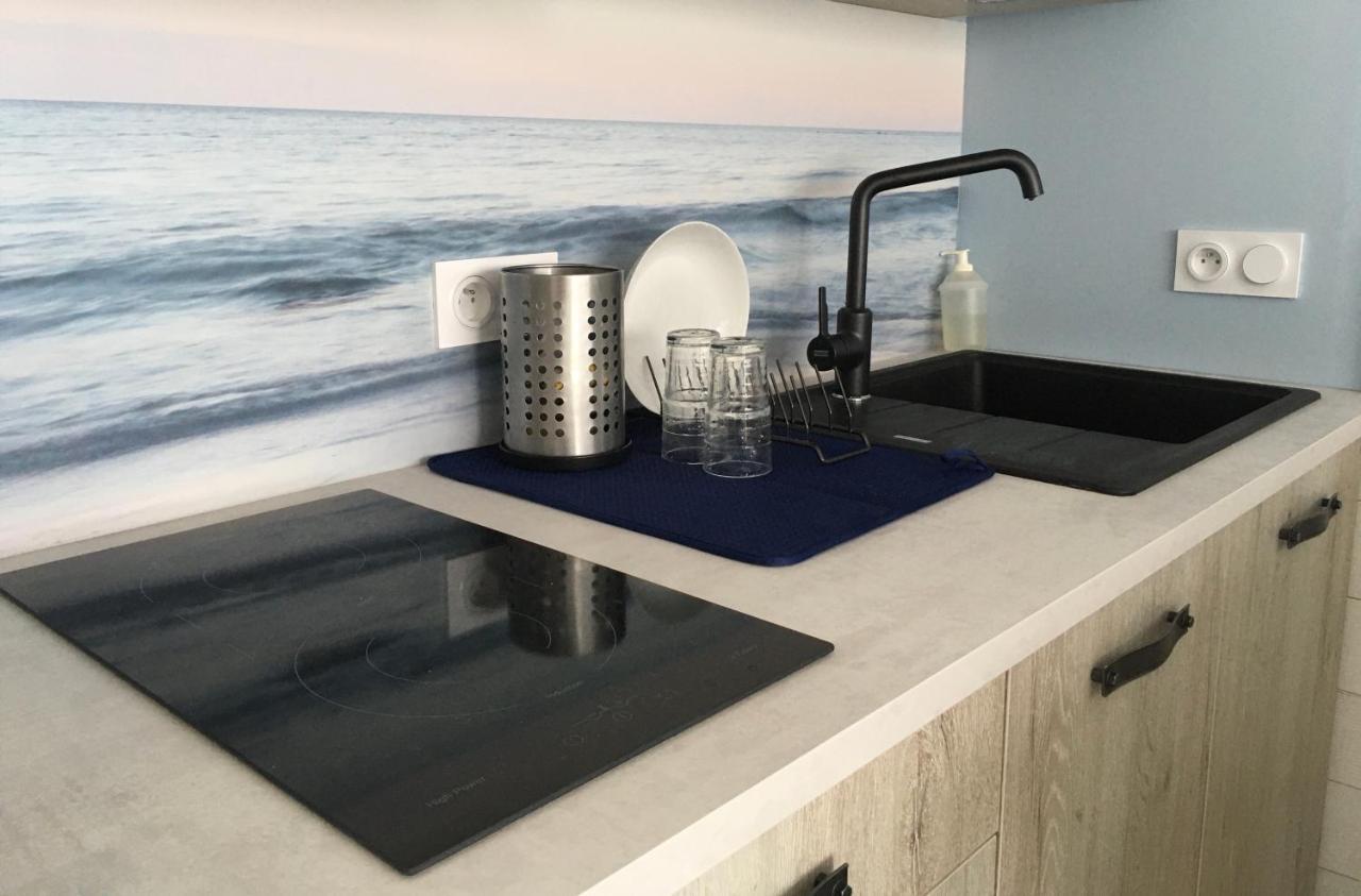 Studio Face A La Mer Apartment Ploemeur Bagian luar foto